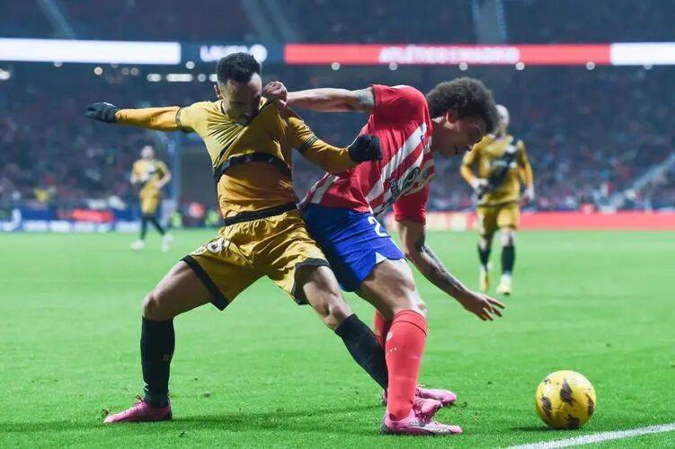 员都留队, 场比赛 员都留队, 场比赛