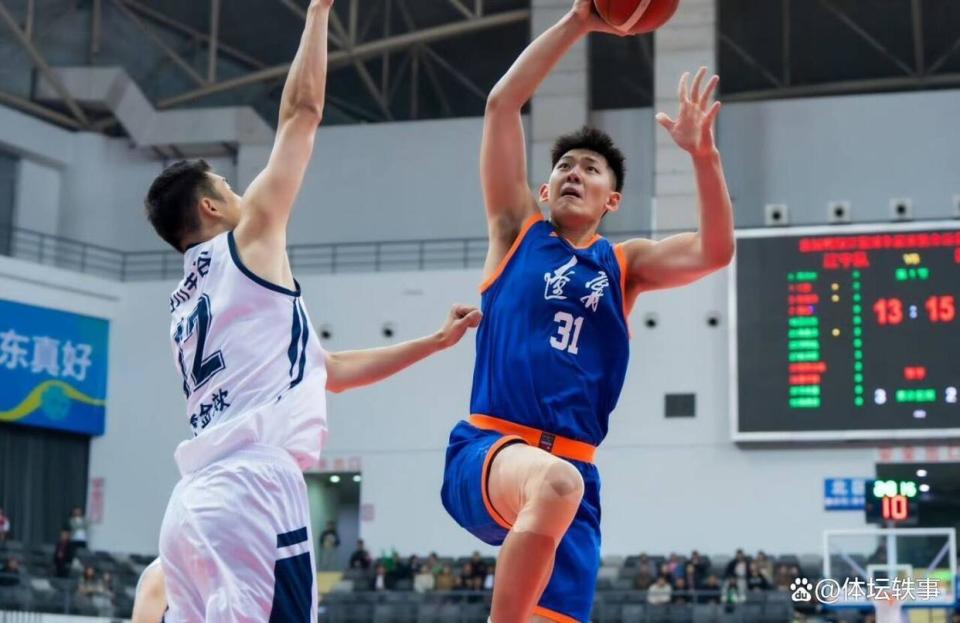 天赋和起点更高，能力更强，为什么不是朱荣振？他用3场比赛给了说法