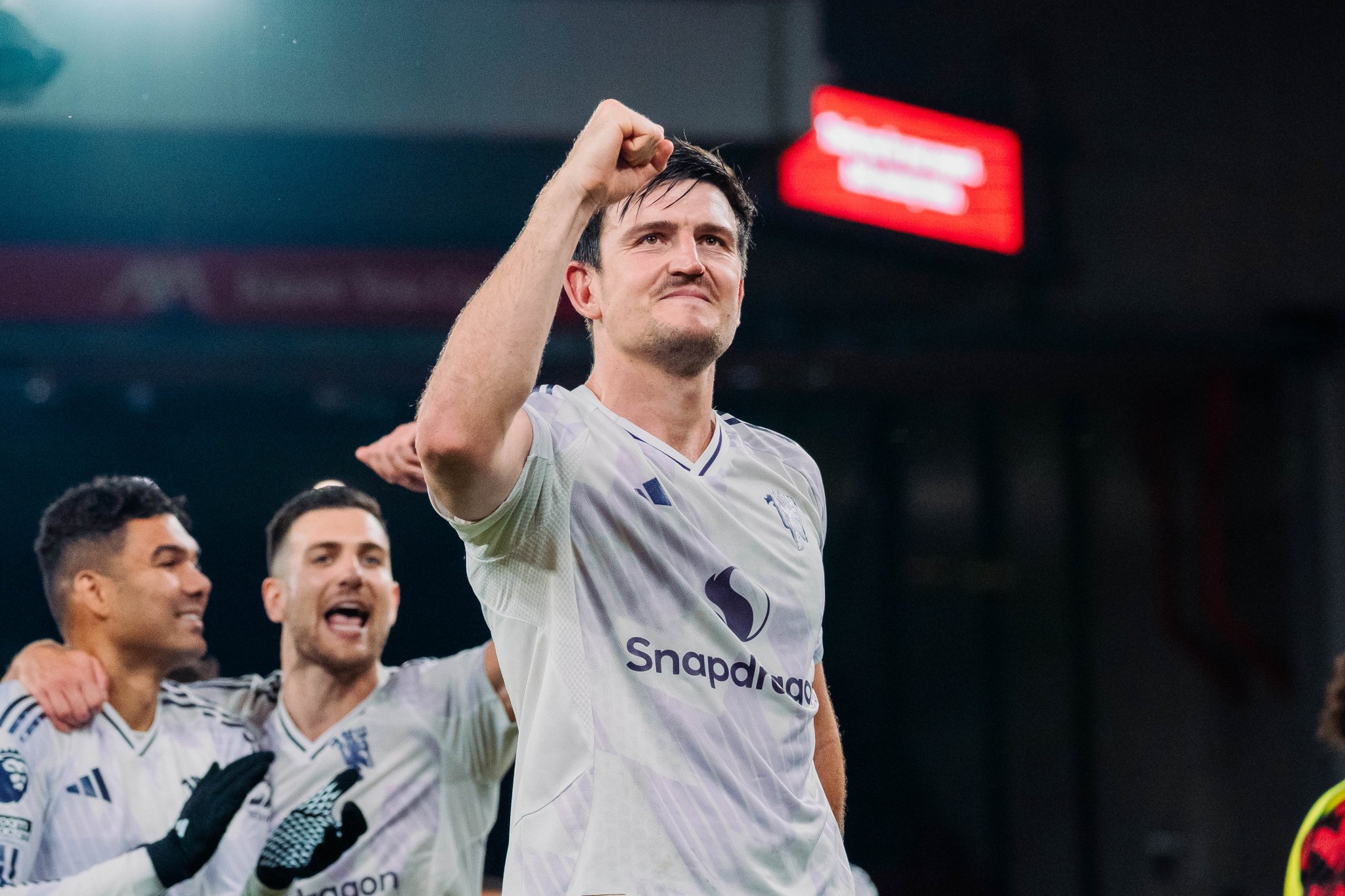 跟队：利马本周完全康复；马奎尔降薪取决曼联给多少年合同